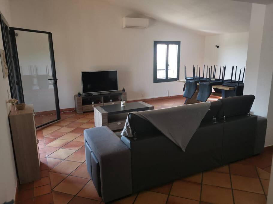 Haut De Villa Renovee En 2023 Saint-Maime 外观 照片